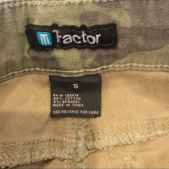 Distressed Camo Pants - Picture 4 of 5